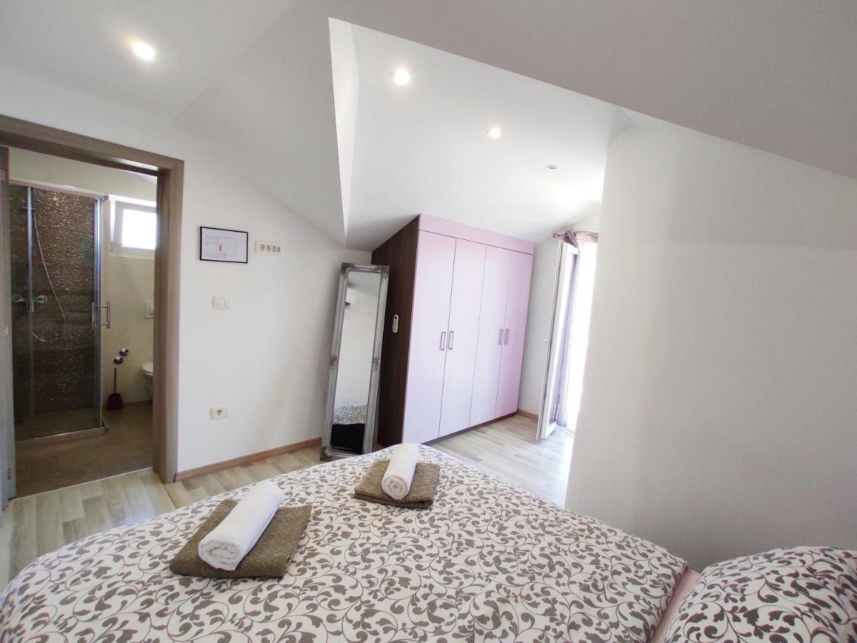 Apartment Tamara Umag Buitenkant foto