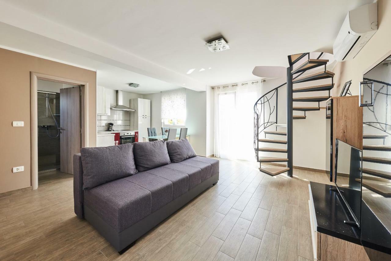 Apartment Tamara Umag Buitenkant foto